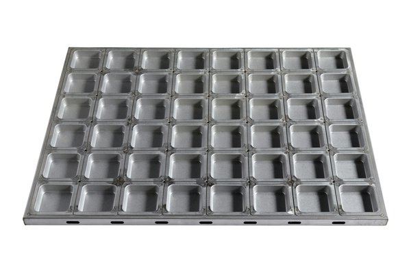 ¿Cuál es la receta para hacer un pastel de manzana americano con canela?